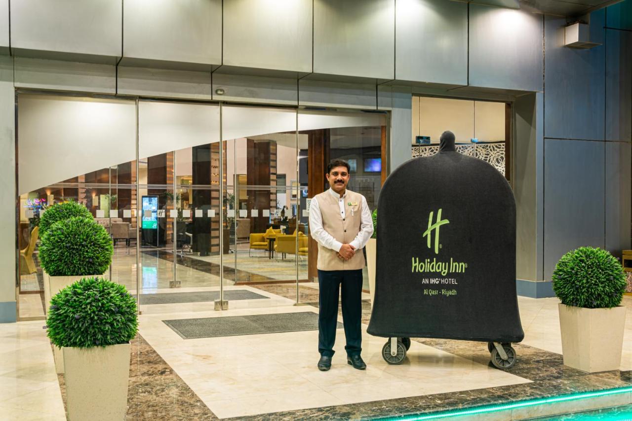 Al Qasr By Ihg Hotel 4*