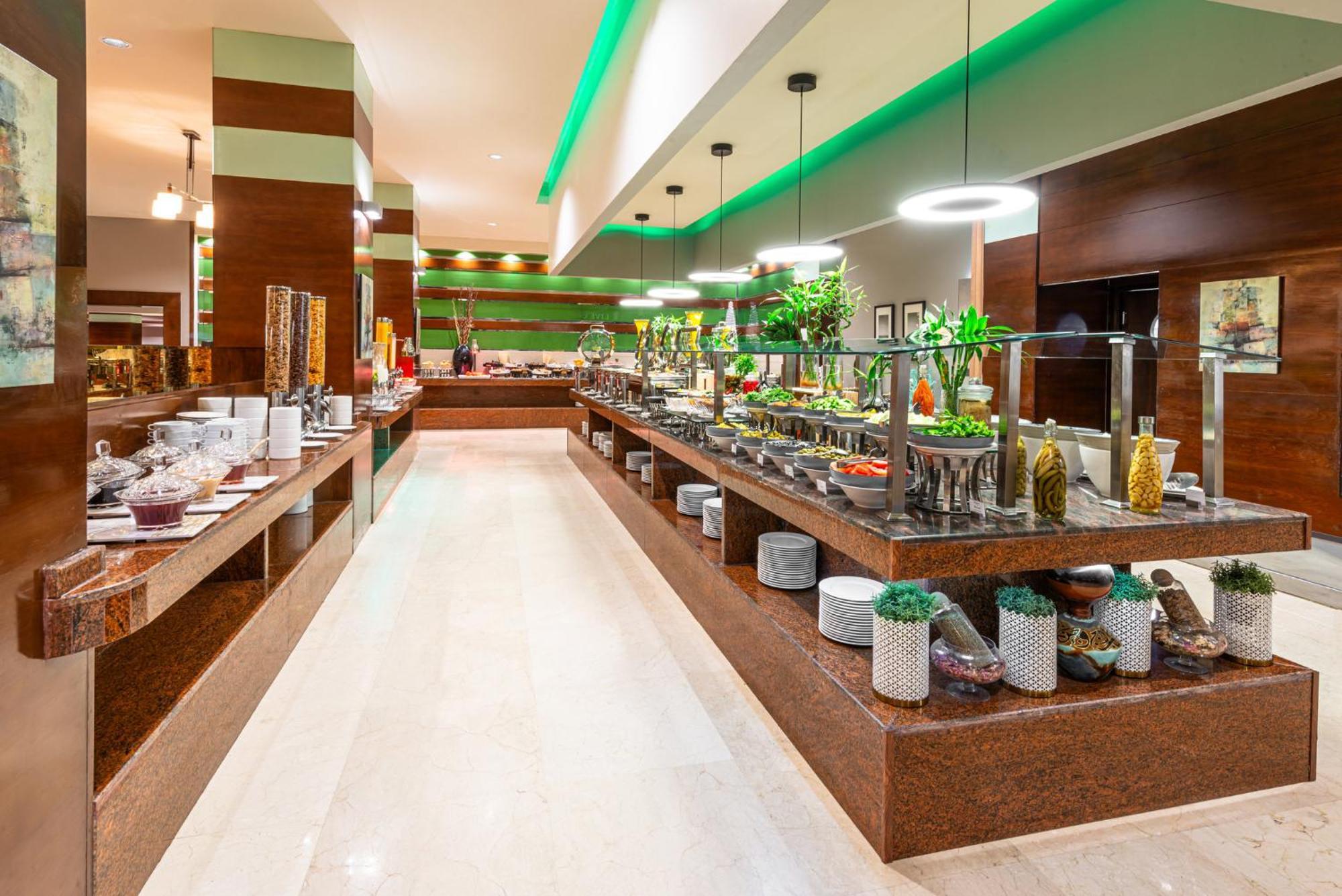 Al Qasr By Ihg